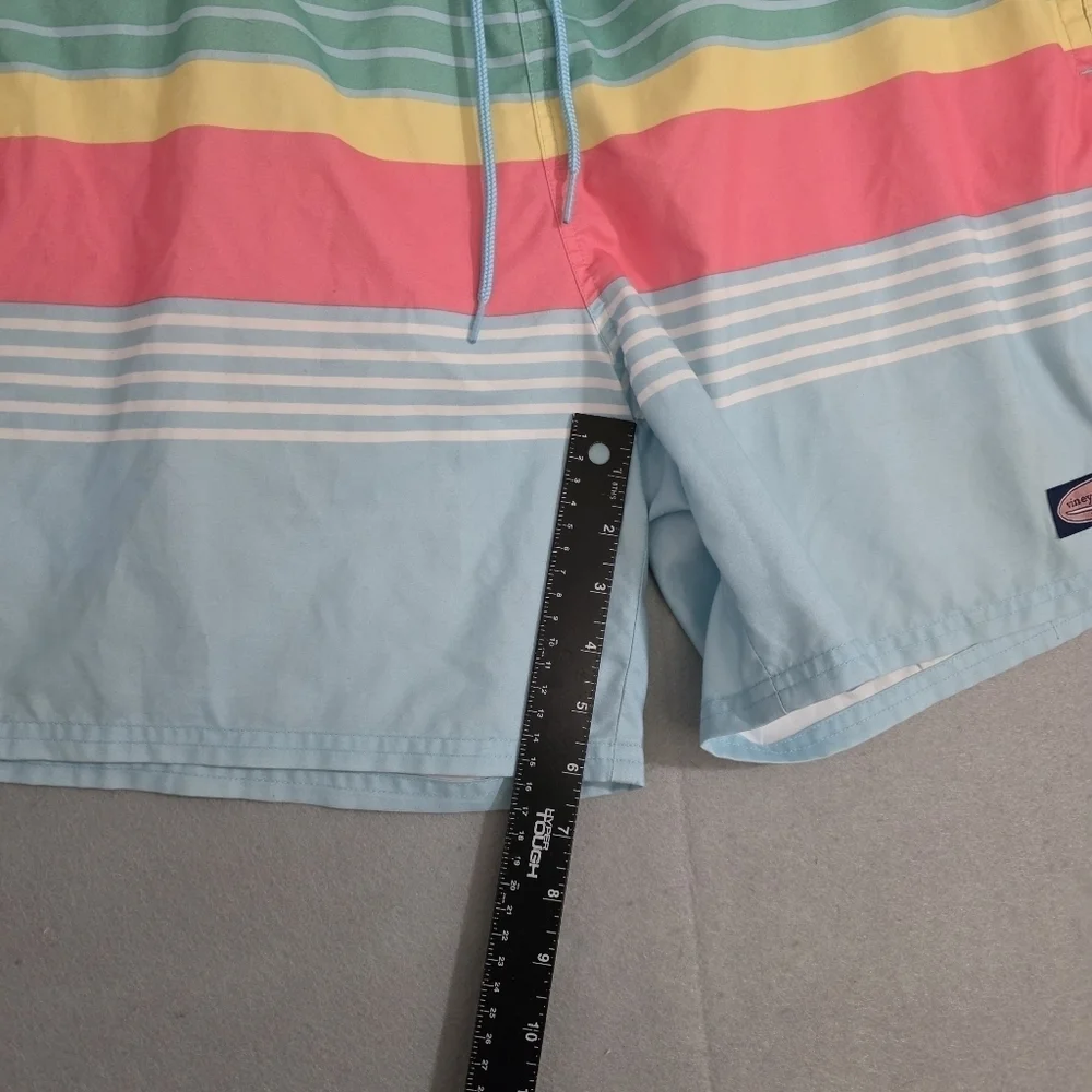 Vineyard Vines Mens Chappy Trunks Swim Shorts 1M0514 Size XL